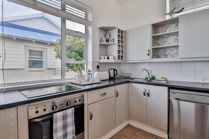 To Let 4 Bedroom Property for Rent in Pinnacle Point Golf Estate Western Cape